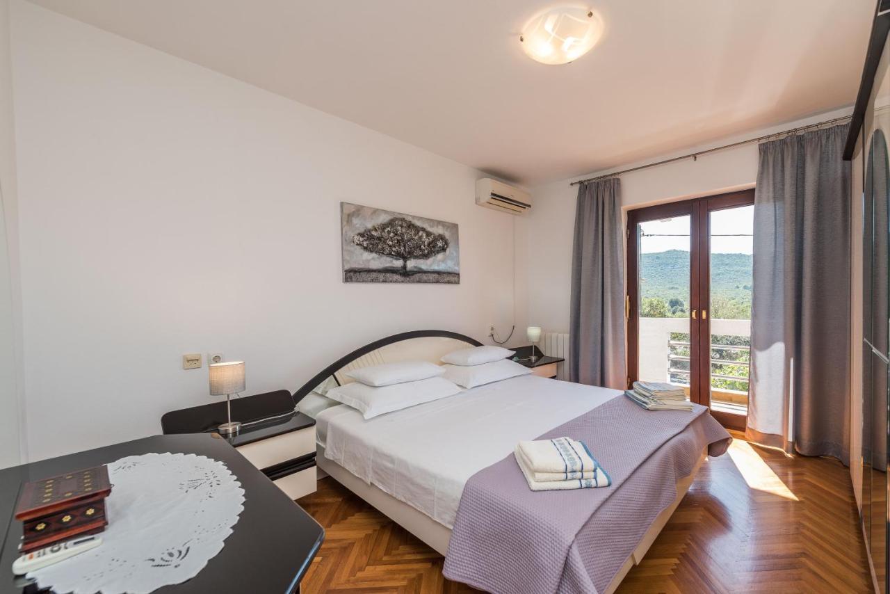 Stedi Apartment Lukoran Екстер'єр фото